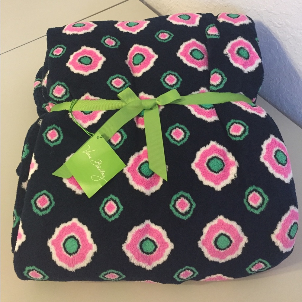 Vera Bradley Fleece Throw Blanket NWT 🎀